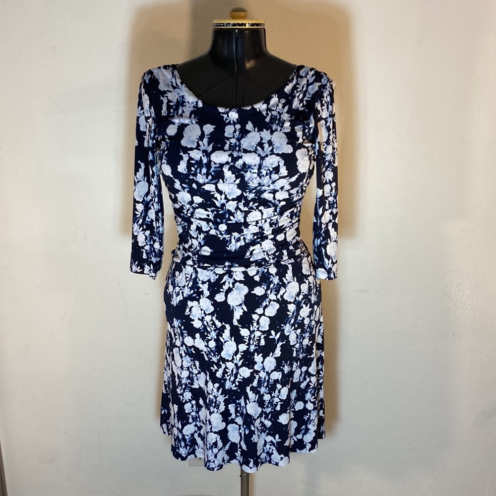 En Focus Studio women’s blue and white size 6 dress